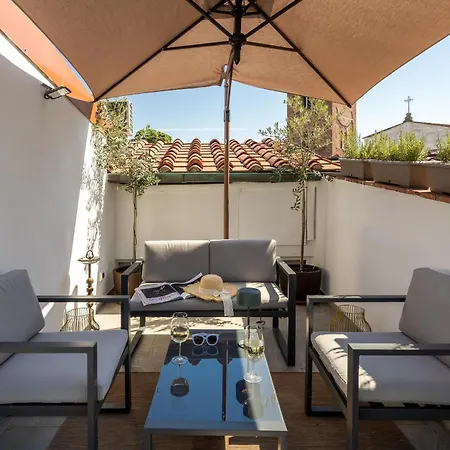 Old Town Apartment